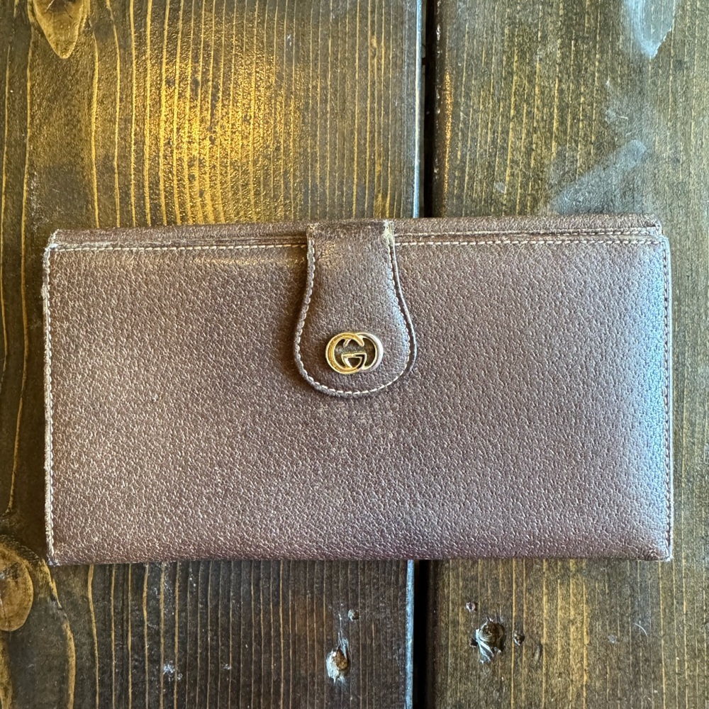 Brown Leather Bifold Wallet Textured Finish